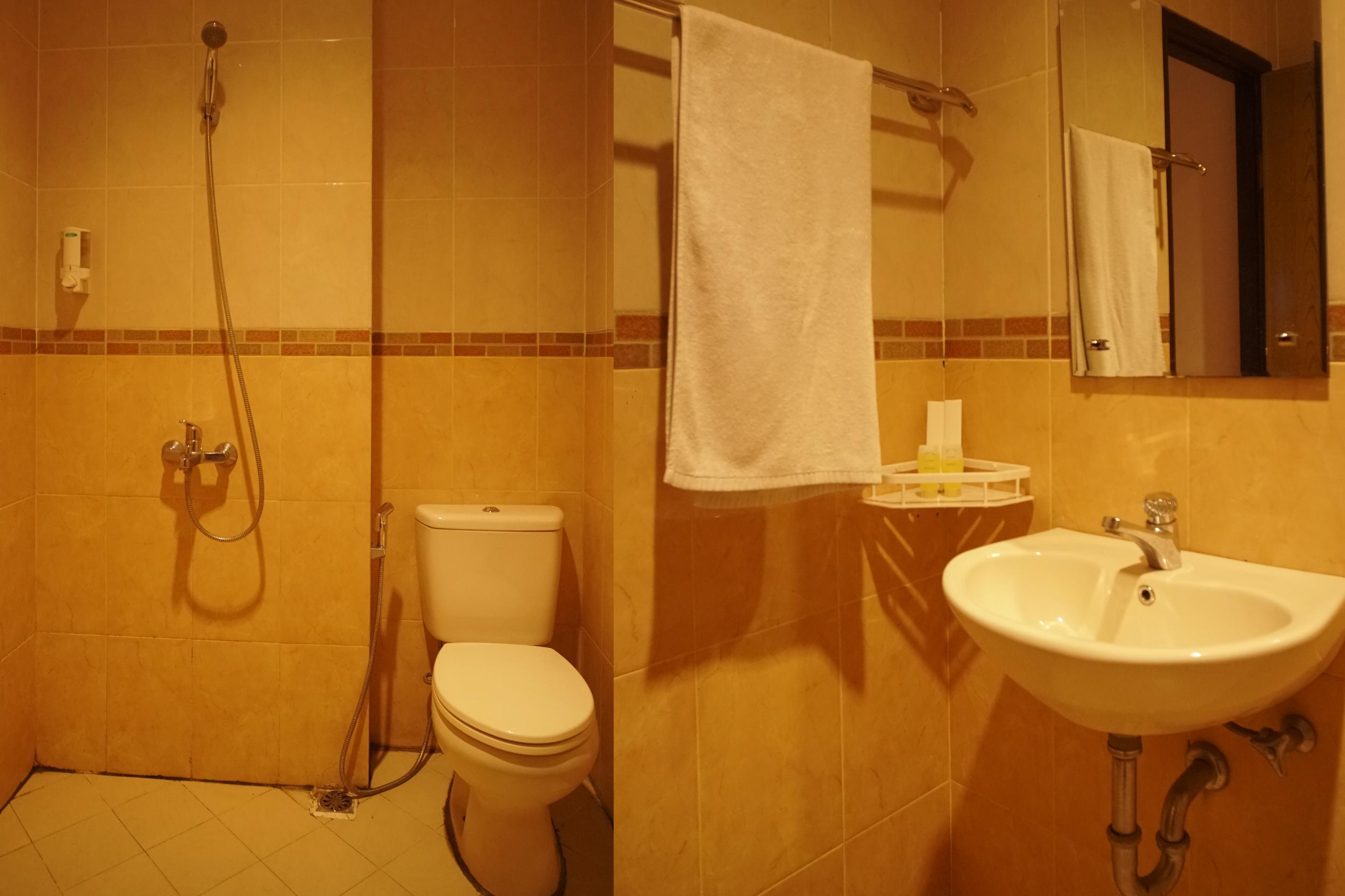 Capital O 142 Hotel Al Furqon Syariah Palembang Eksteriør bilde