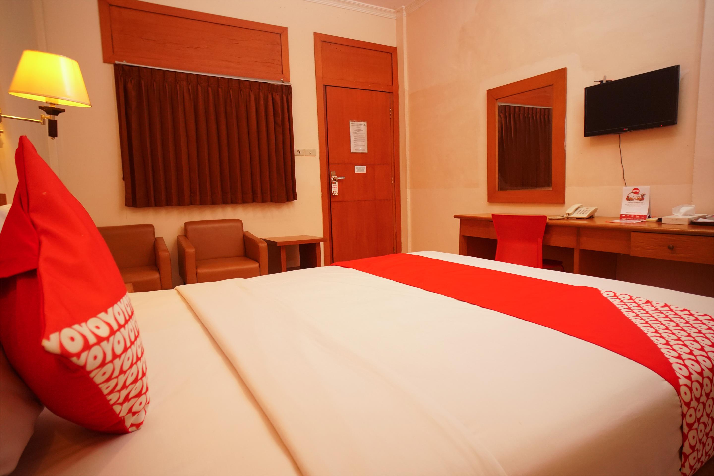 Capital O 142 Hotel Al Furqon Syariah Palembang Eksteriør bilde
