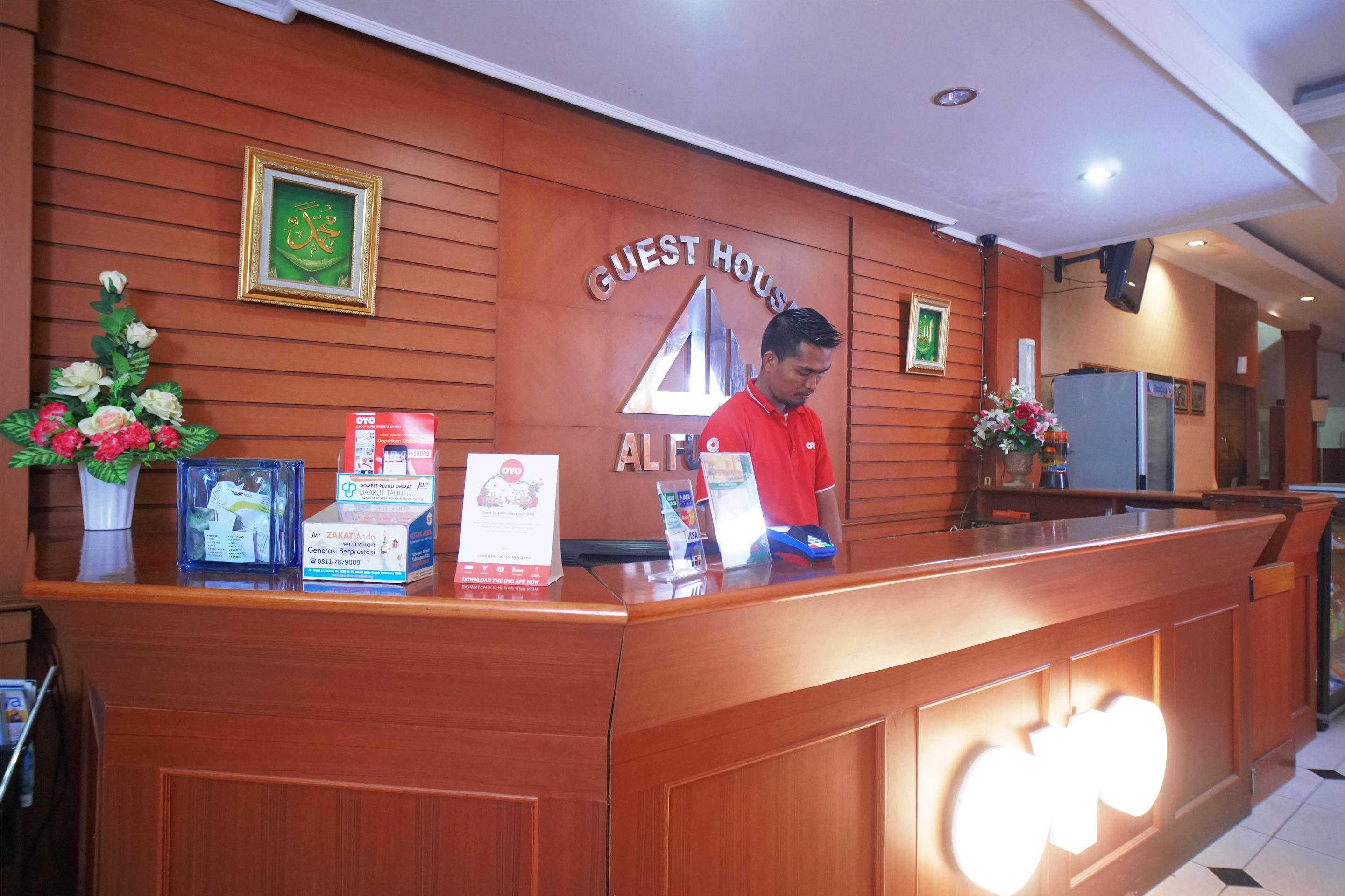 Capital O 142 Hotel Al Furqon Syariah Palembang Eksteriør bilde
