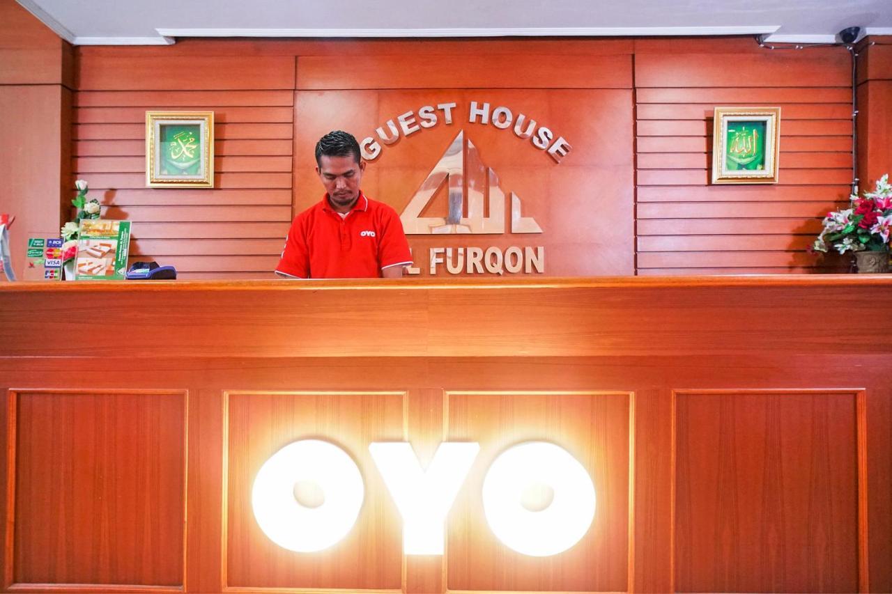 Capital O 142 Hotel Al Furqon Syariah Palembang Eksteriør bilde