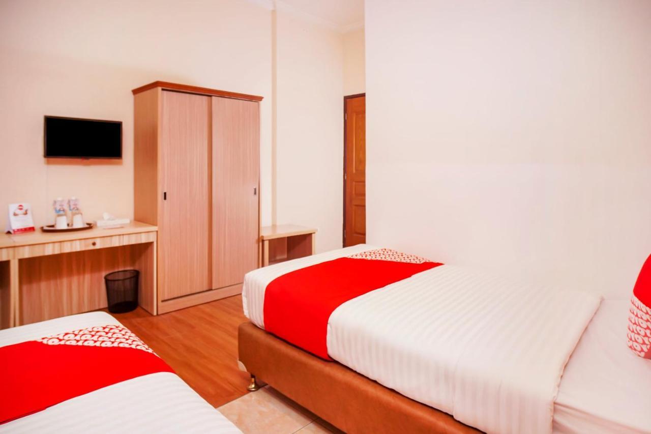 Capital O 142 Hotel Al Furqon Syariah Palembang Eksteriør bilde