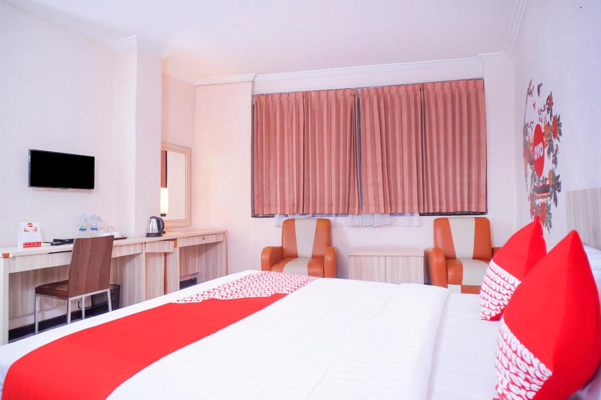 Capital O 142 Hotel Al Furqon Syariah Palembang Eksteriør bilde