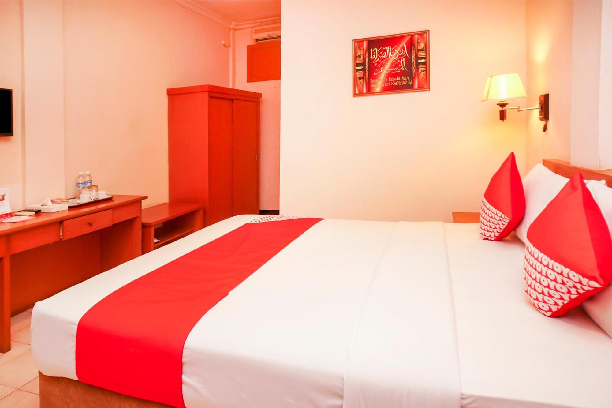 Capital O 142 Hotel Al Furqon Syariah Palembang Eksteriør bilde