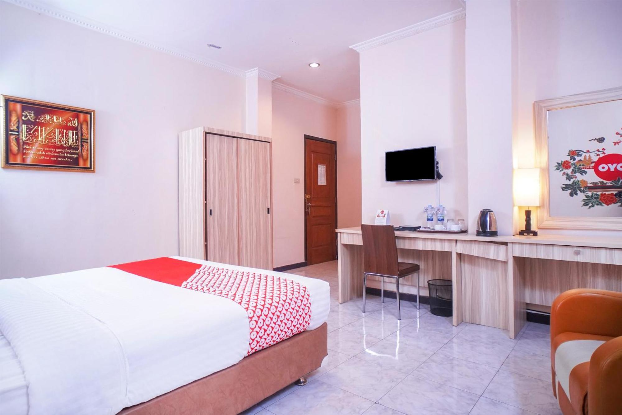 Capital O 142 Hotel Al Furqon Syariah Palembang Eksteriør bilde
