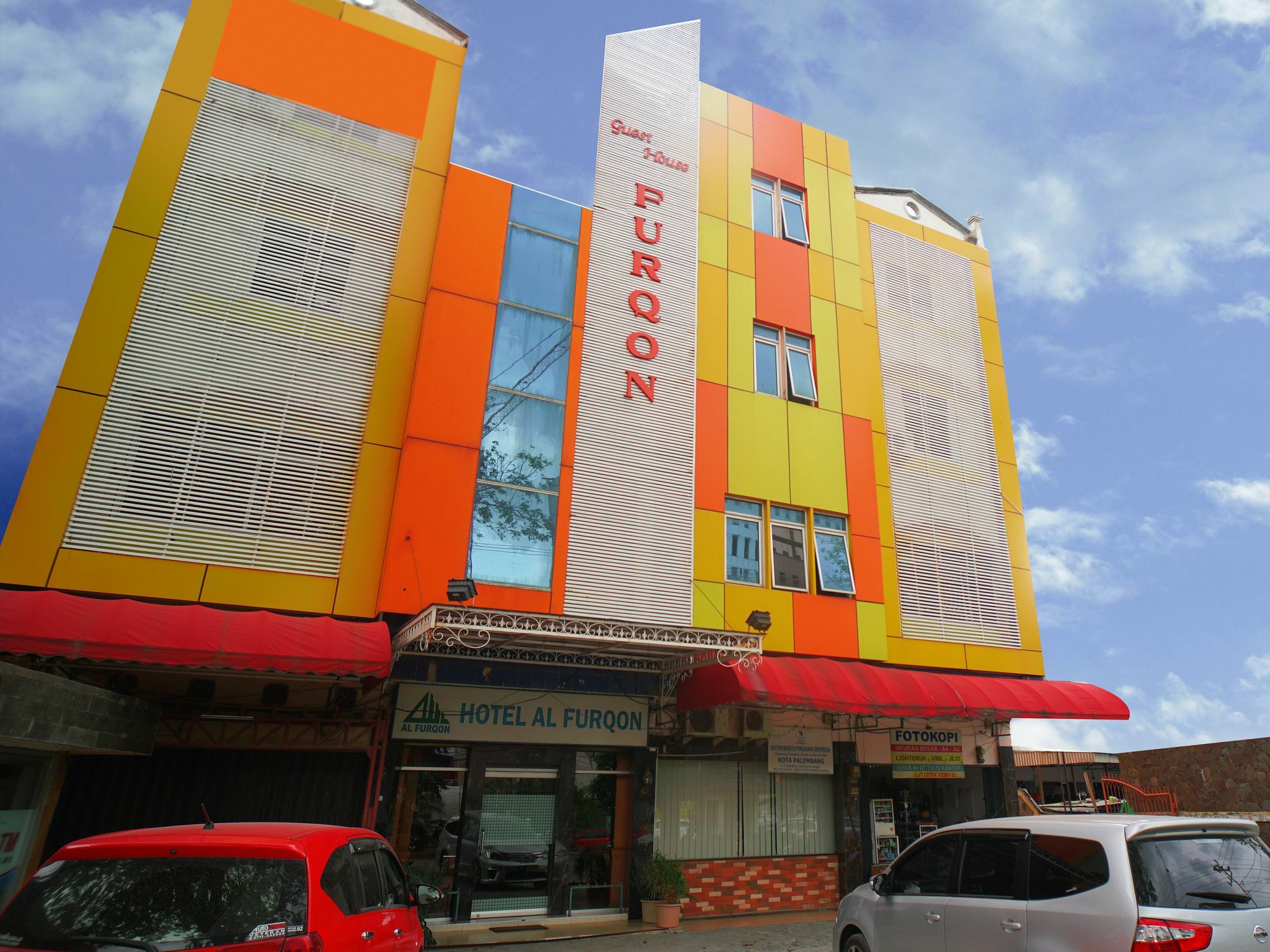 Capital O 142 Hotel Al Furqon Syariah Palembang Eksteriør bilde